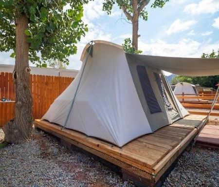 Funstays Glamping Setup Tent In Rv Park #2 Ok-T2 Moab Kültér fotó